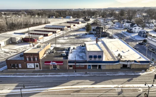 Turnkey Family-Owned Restaurant, Bar & Entertainment Center