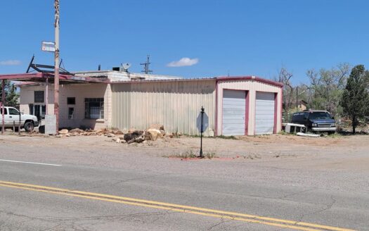 Commercial Building with Highway 60 Frontage for Sale in Willard,