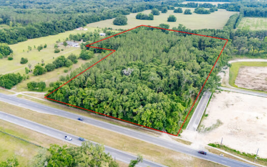 PRIME LOCATION!! COMMERCIAL OPPORTUNITY. 16.88 Acres