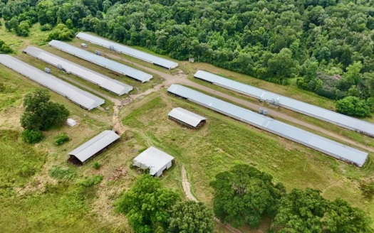 6 House Broiler Poultry Farm in Ruston, Louisiana