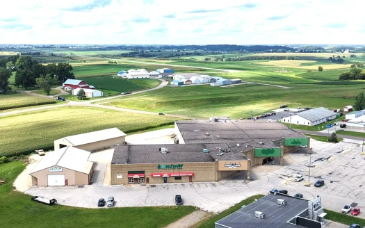 67,800 sq. ft. Commercial Property For Sale in Viroqua WI