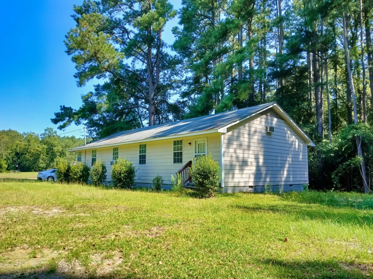 Church Building for Sale in Wallace SC – Opportunity Zone