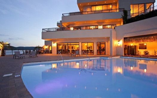 Premier Hospitality Assets at Table Rock Lake For Sale