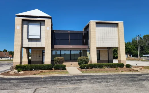 Fast Food Restaurant – Sublease