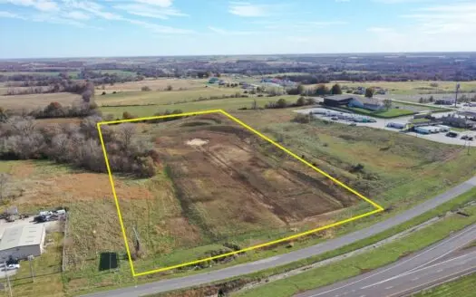 Commercial Property Near I35 in Bethany, MO