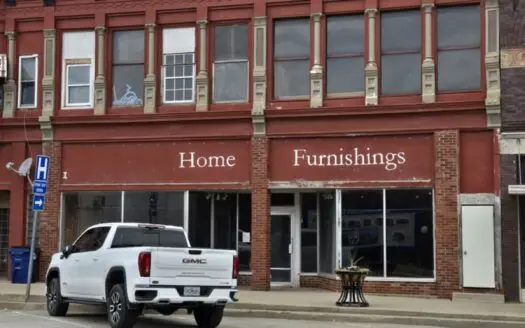 Commercial Building For Sale in Unionville, Missouri