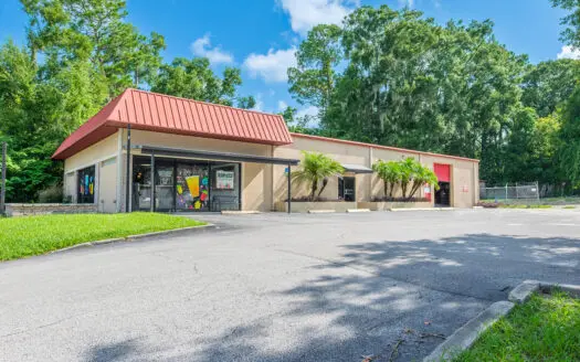 Prime Commercial Property in the Heart of Newberry, FL