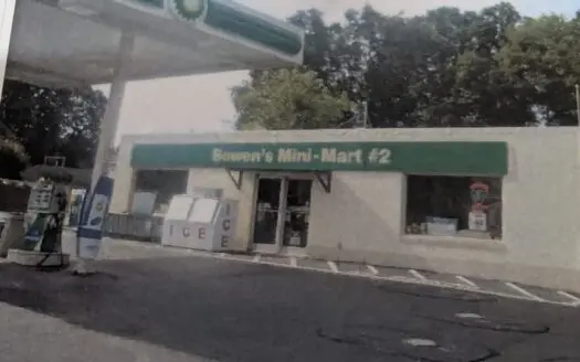 Versatile Convenience Store with Home on 4 Acres in VA