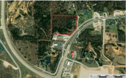 Commercial Land with High Visibility, Endless Possibilities