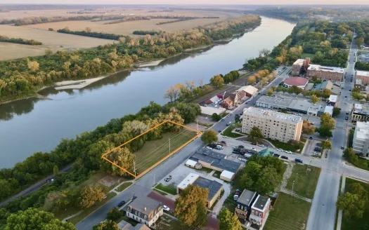Historic Missouri Riverfront Lot – Downtown Leavenworth, KS
