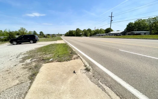 Commercial lot in Highland AR for sale