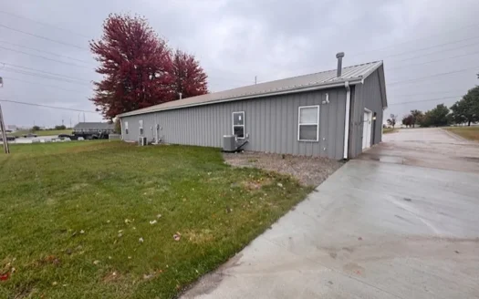 Commercial Building For Sale In Cameron MO