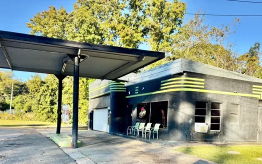 Commercial Property for Sale in City of McComb, MS