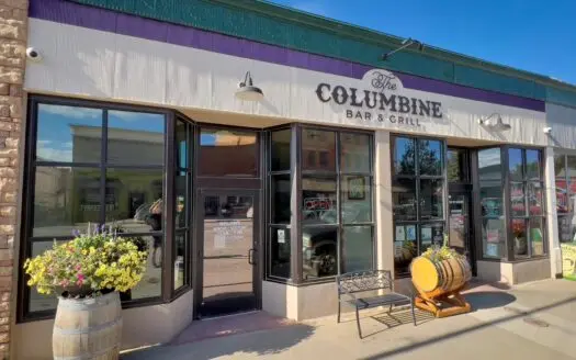 Commercial Building for Sale in Historic Mancos, Colorado!