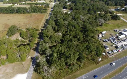 Commercial property, untouched with established turning lane