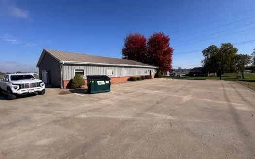 Commercial Building For Sale In Cameron MO