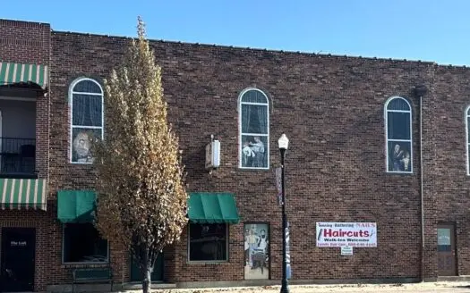 Prime Commercial Opportunity on Washington Street!