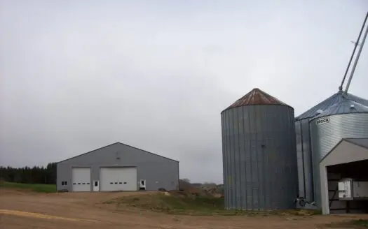 Investors, contractors, farmers, Hillsboro, Wisconsin