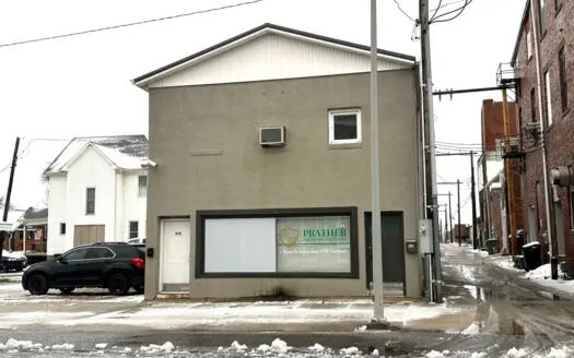 Investment-Ready Mixed-Use Property Generating $1,250/Month