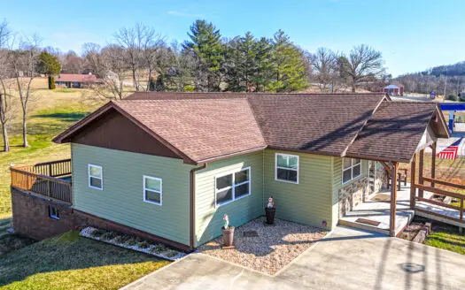 Commercial Professional Office Building for Sale in Somerset, KY