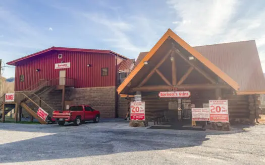 Barnett’s Guns & Indoor Range for Sale in Hampton TN!