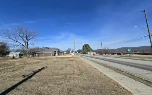 Commercial Lot with US Hwy 59 Frontage – Heavener, OK