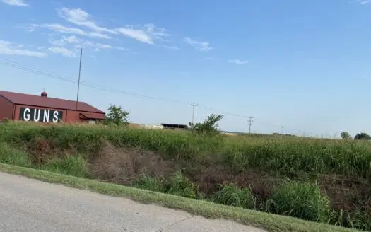 1 Acre Fountain Road, Tonkawa, OK Commercial Land with water & Electric