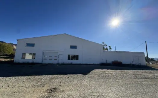 Commercial Building Opportunity On Hwy 491!