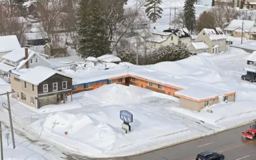 13-Unit Hospitality Property in Sault Ste Marie