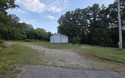Multiple Use Land with Buildings close to Eureka Springs, Ar.