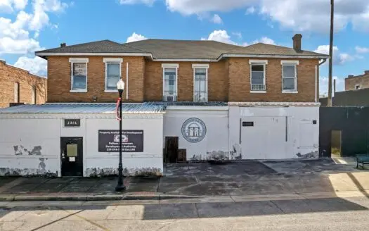Historic 1920 Jail in Old Pelham, GA – Unique Opportunity!