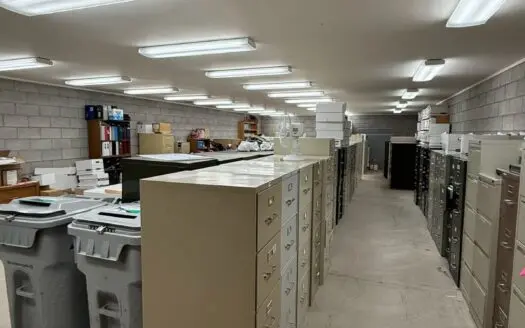 Office Building For Sale in Alturas, California!