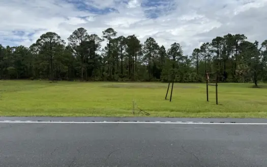 Commercial Land on Highway frontage near Cedar Key, Florida