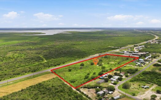 South Texas Development Property Near Three Rivers, Texas