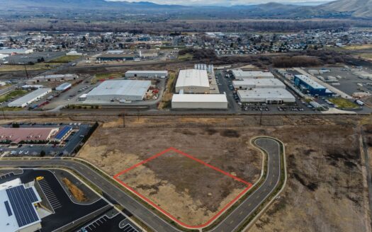 Commercial Acreage in Union Gap, WA For Sale