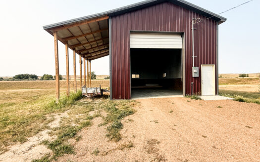 Saco Montana Shop & Storage Property