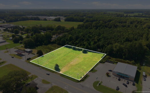2.1-Acre Commercial Property on US 17 in Chocowinity