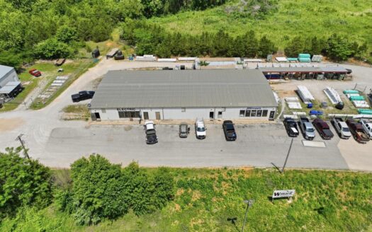 Prime Commercial Investment Opportunity in West Plains, MO