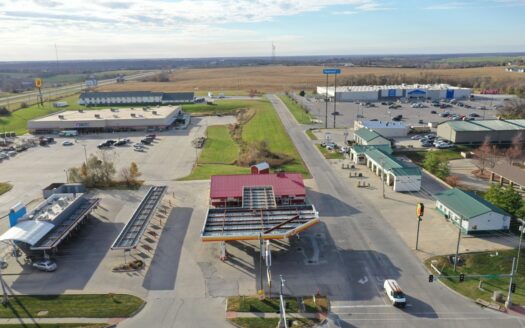 Bethany, Mo Gas Station & Kitchen