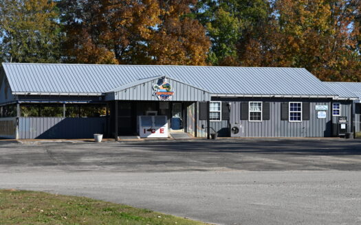 Tennessee Riverfront Multiuse Venue for Sale in Decaturville, TN