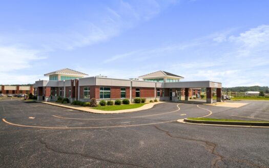 Income Producing Commercial Building In West Plains Mo