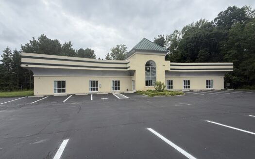 Retail Property for Lease in Washington, NC | 8,588 SF