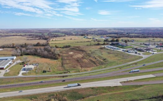 Commercial Property Near I35 in Bethany, MO