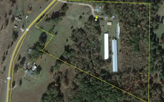 Country Home & Acreage With 30,000 Sq Ft Of Bldgs