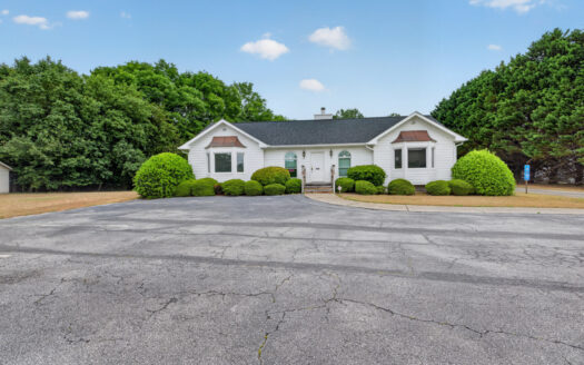 Turnkey investment with immediate income and long-term potential