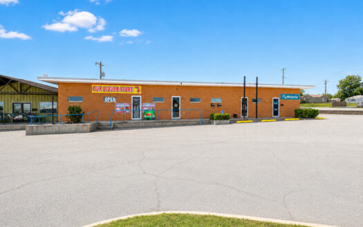 Income Producing Property For Sale In Clinton, Ok.