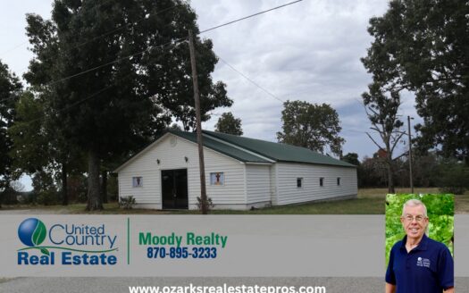Commercial Building And Land With Us Highway Frontage