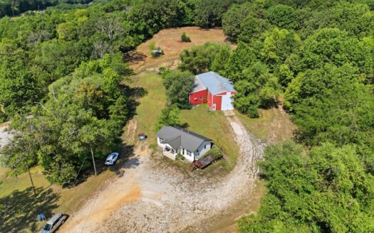 Commercial property w/office, shop in Ozark Co, Gainesville, MO