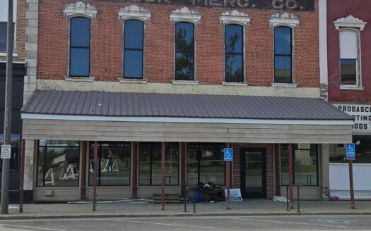 Business Opportunity – Commercial Building for Sale in Unionville