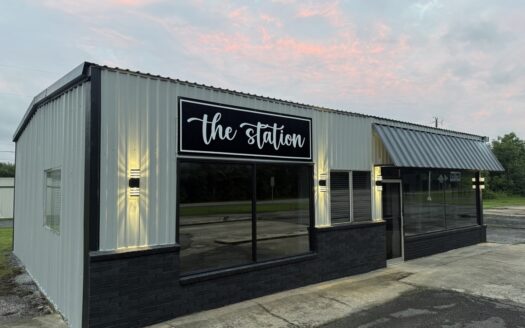 Commercial Property in High Traffic Area Clinton AR